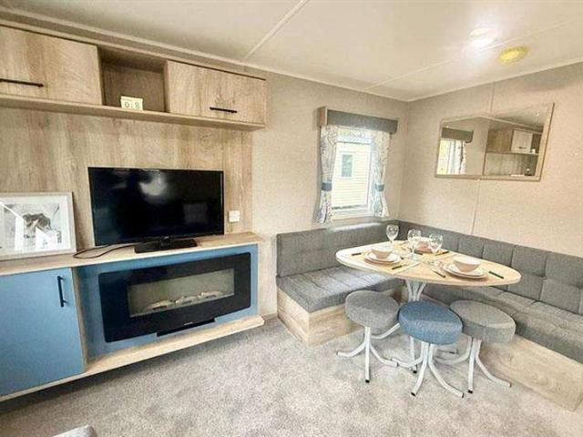 2 Bedroom Mobile Home