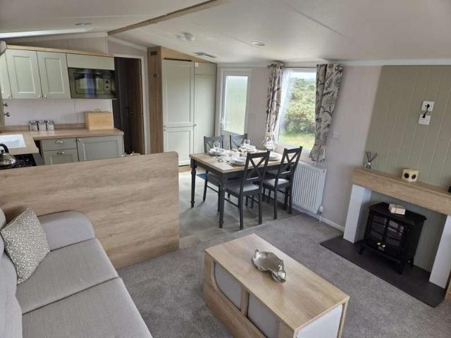 2 Bedroom Mobile Home