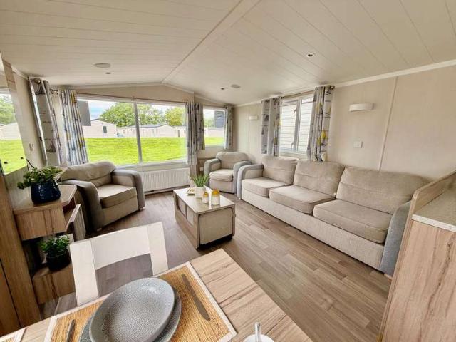 2 Bedroom Mobile Home