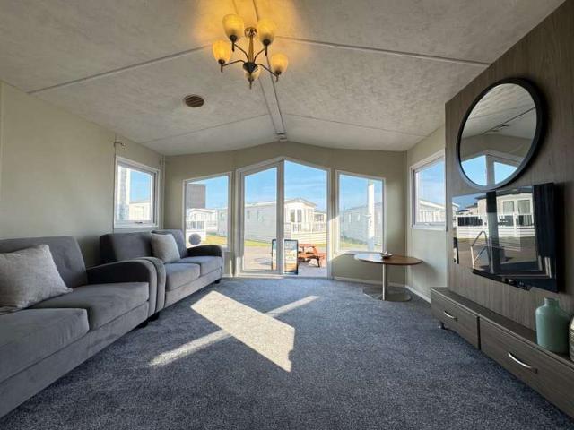 2 Bedroom Mobile Home