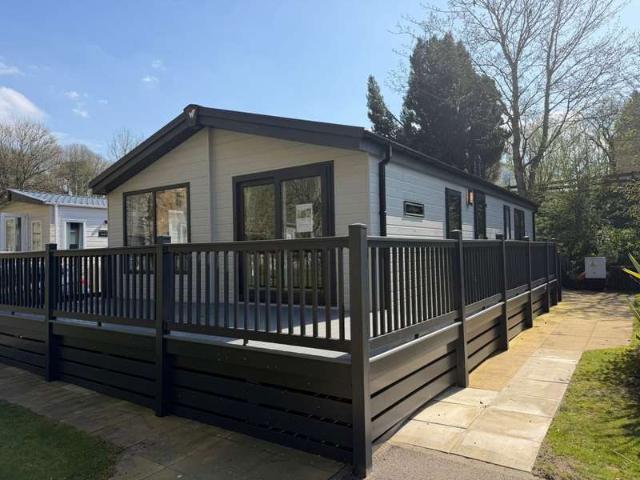 2 Bedroom Mobile Home