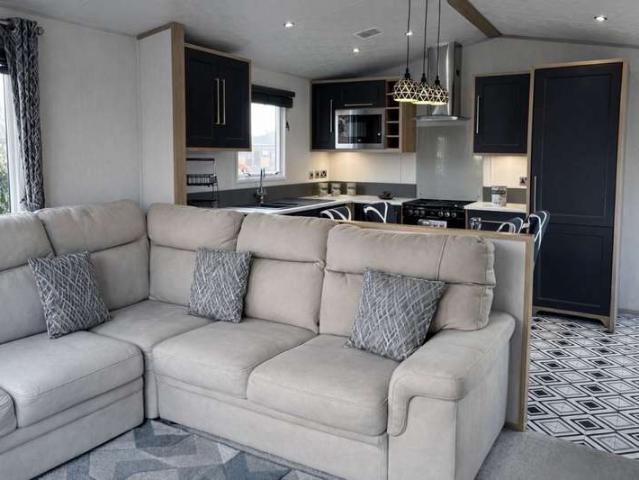 2 Bedroom Mobile Home