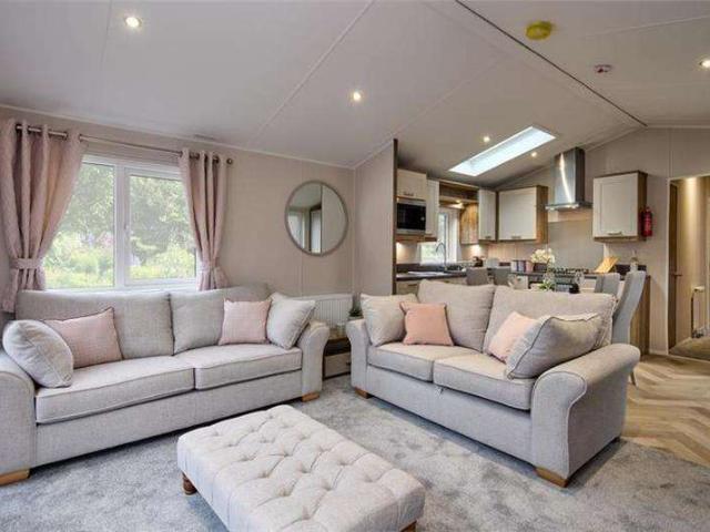 2 Bedroom Mobile Home