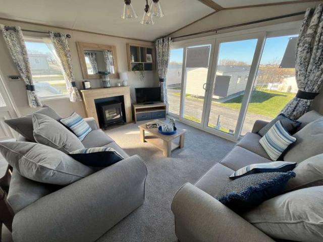 2 Bedroom Mobile Home