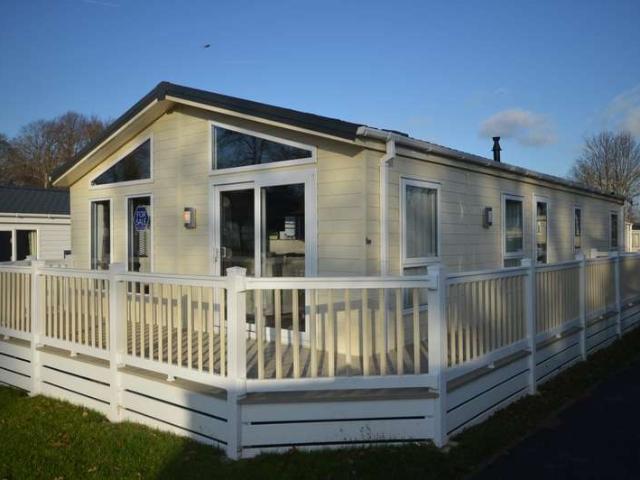 2 Bedroom Mobile Home