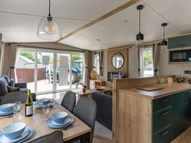 2 Bedroom Mobile Home