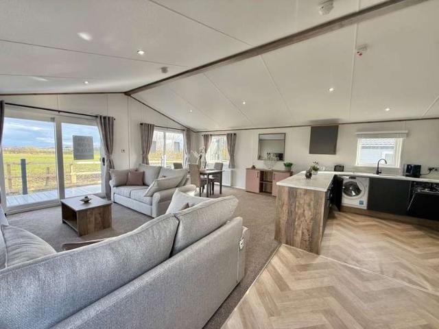2 Bedroom Mobile Home