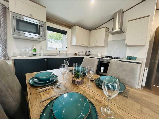 2 Bedroom Mobile Home