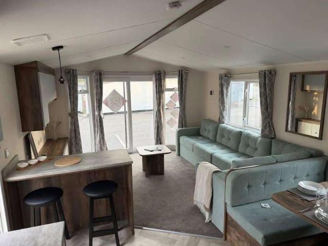 2 Bedroom Mobile Home