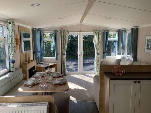 2 Bedroom Mobile Home