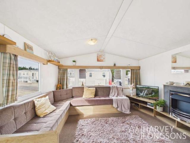 2 Bedroom Mobile Home