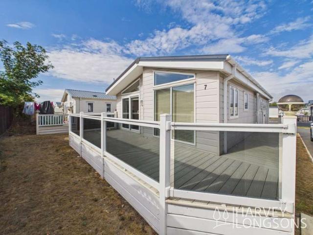 2 Bedroom Mobile Home