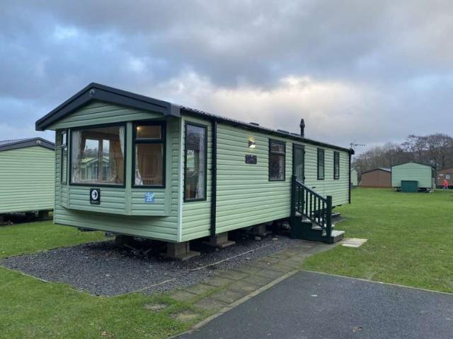 2 Bedroom Mobile Home