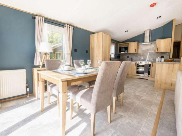 2 Bedroom Mobile Home