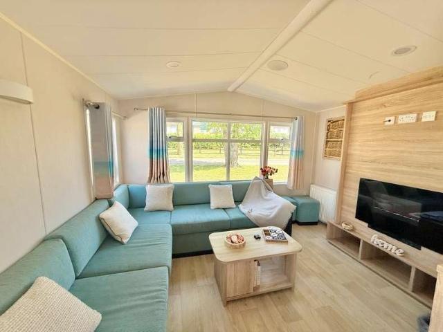 2 Bedroom Mobile Home