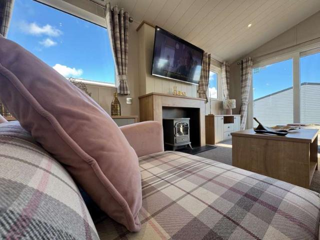 2 Bedroom Mobile Home