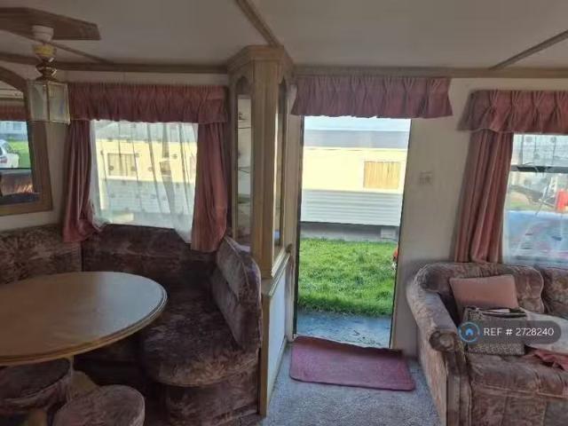 2 bedroom mobile home for rent in Caravan Plot Behind Old Tave.