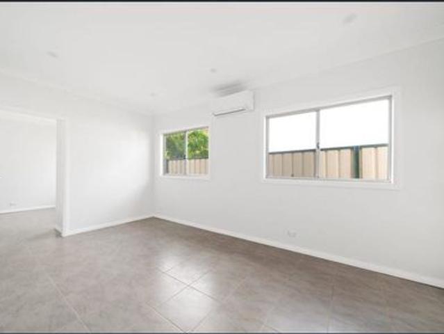 2 Bedroom Modern And Spacious Granny Flat