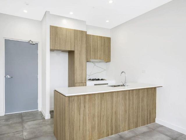 2 bedroom modern apartment in the Heart of Wollongong
