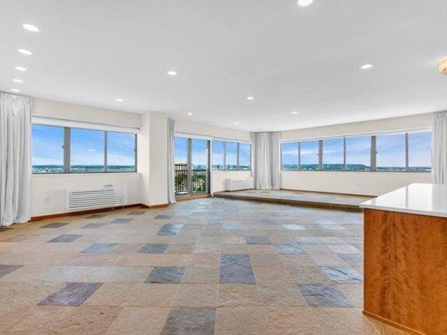 2 bedroom, Monmouth Beach NJ 07750 105287345