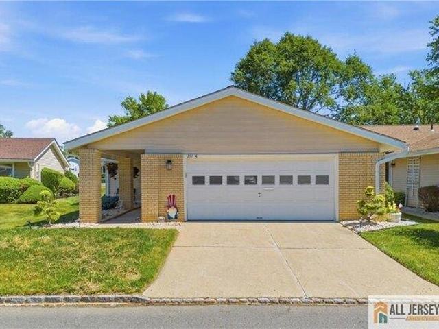 2 bedroom, Monroe NJ 08831 105275450