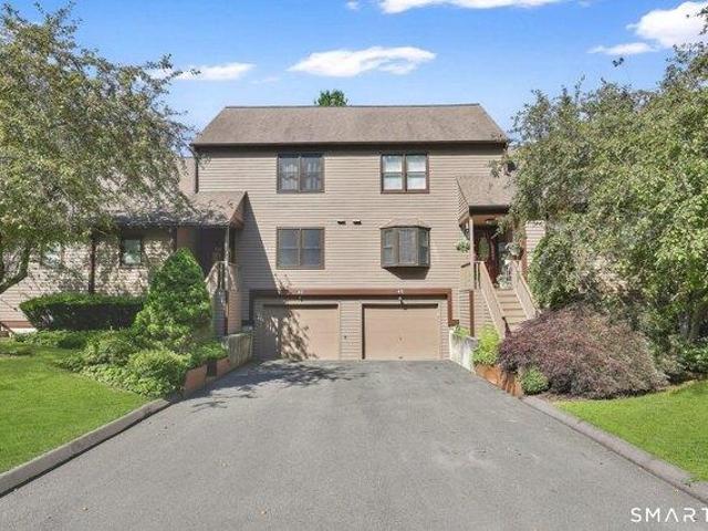 2 bedroom, Monroe CT 06468 104810608