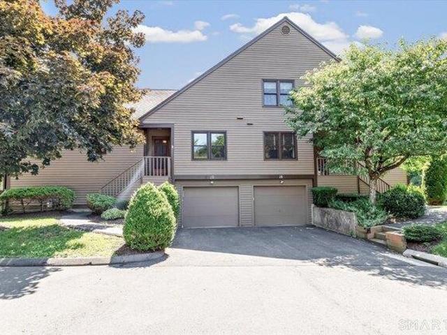 2 bedroom, Monroe CT 06468 105579572