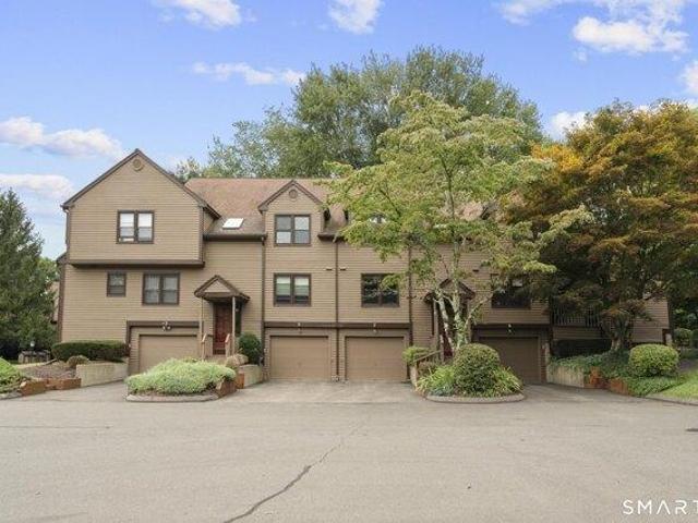2 bedroom, Monroe CT 06468 105516782