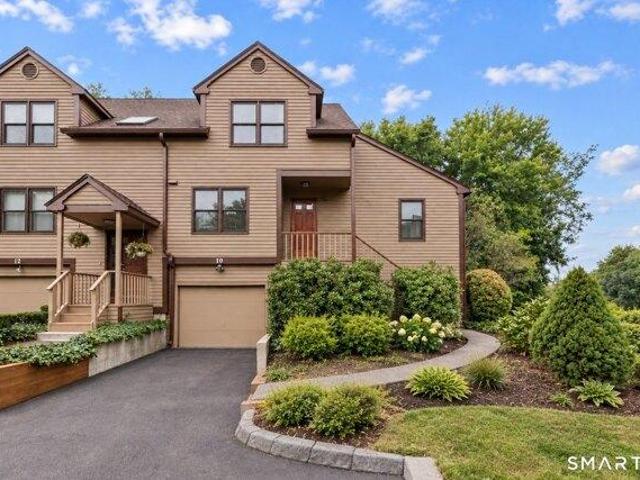 2 bedroom, Monroe CT 06468 105612604
