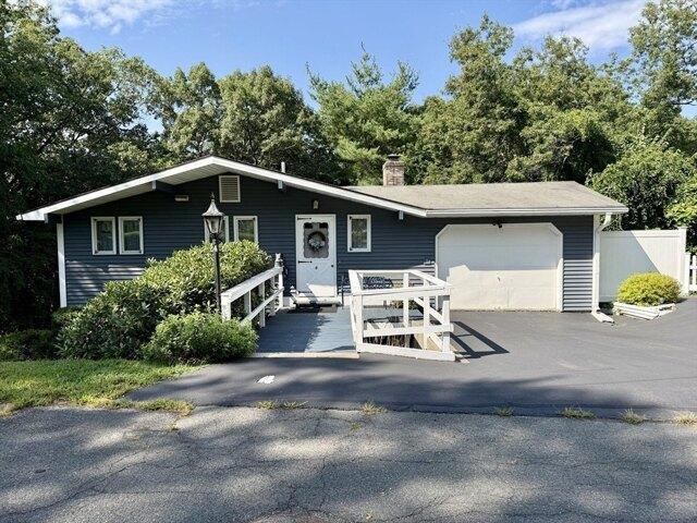 2 bedroom, Montague MA 01376 105316744