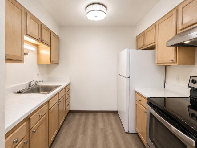 2 bedroom, Madison WI 53719 105214274