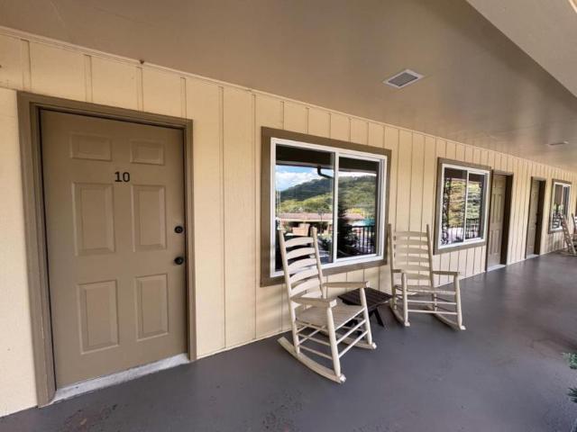 2 bedroom, Maggie Valley NC 28751 106059553