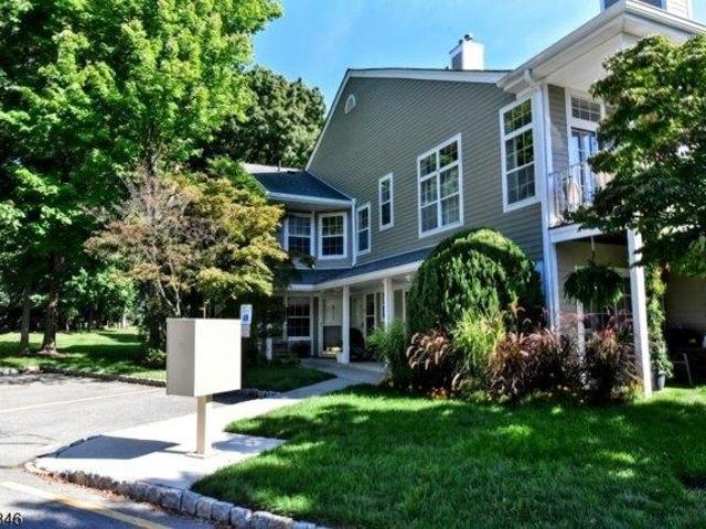 2 bedroom, Mahwah NJ 07430 105660335