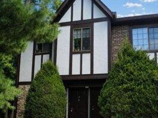 2 bedroom, Mahwah NJ 07430 105770196