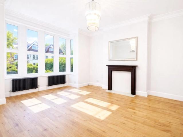2 Bedroom Maisonette