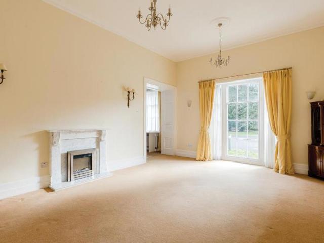 2 bedroom maisonette to let, Brentry, Bristol | Ocean Estate Agents