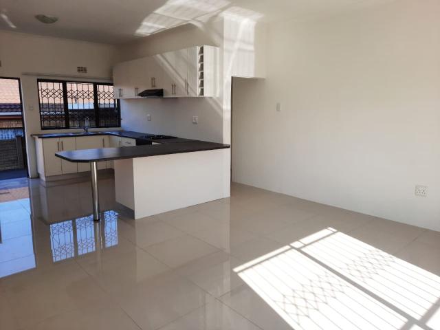 2 Bedroom Maisonette To Let in Wentworth
