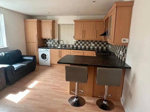 2 Bedroom Maisonette To Rent In Moira Street, Loughborough, LE11