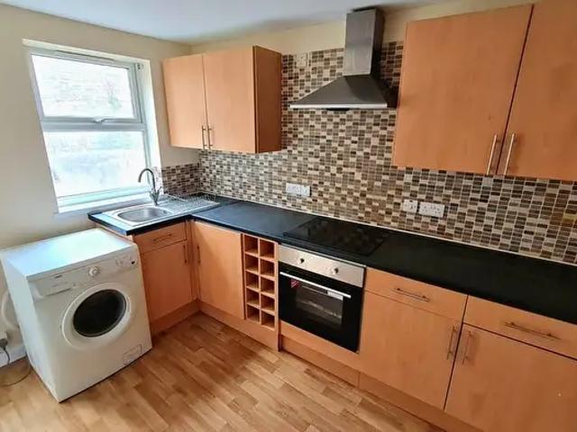 2 Bedroom Maisonette To Rent In Eastgate, Aberystwyth, SY23