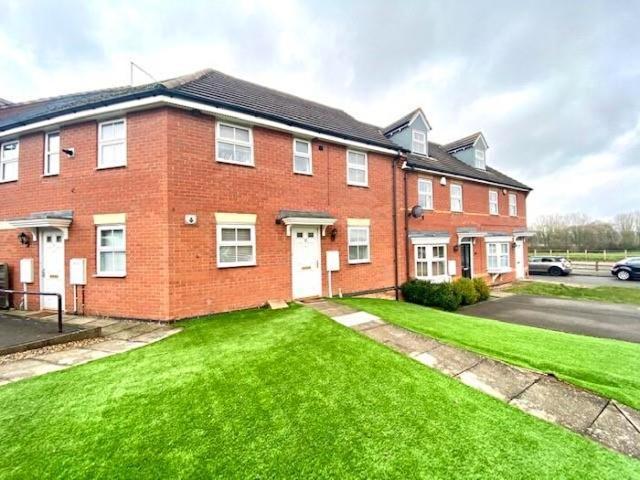 2 Bedroom Maisonette To Rent In Romulus Close, Wootton, Northampton, NN4