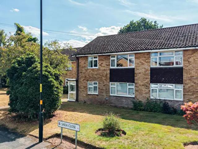 2 Bedroom Maisonette To Rent In Sara Close, Sutton Coldfield, West Midlands, B74