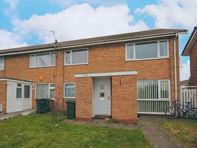 2 Bedroom Maisonette To Rent In Woodway Lane, Walsgrave, Coventry, CV2