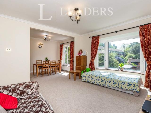 2 bedroom maisonette to rent Teresa Court, 35 Mulgrave Road, Sutton, SM2