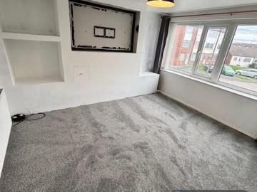 2 bedroom maisonette to rent