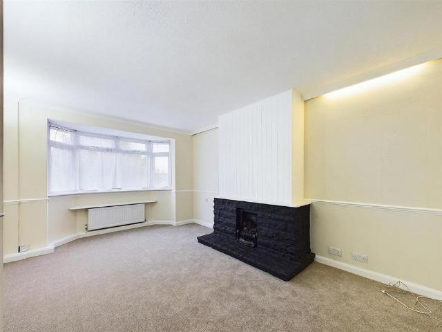 2 bedroom maisonette to rent