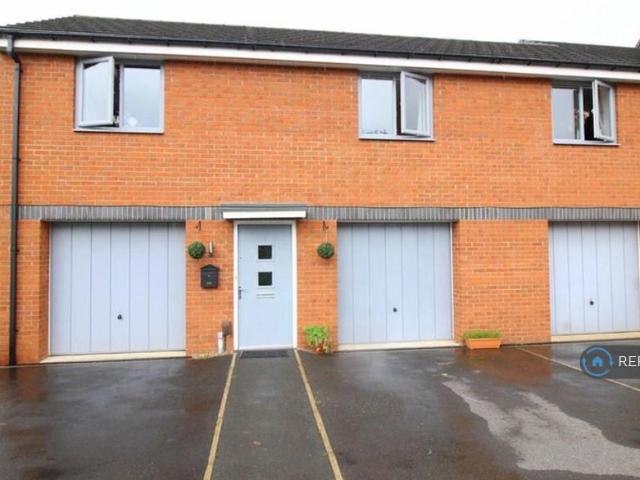 2 bedroom maisonette to rent