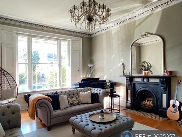 2 bedroom maisonette to rent