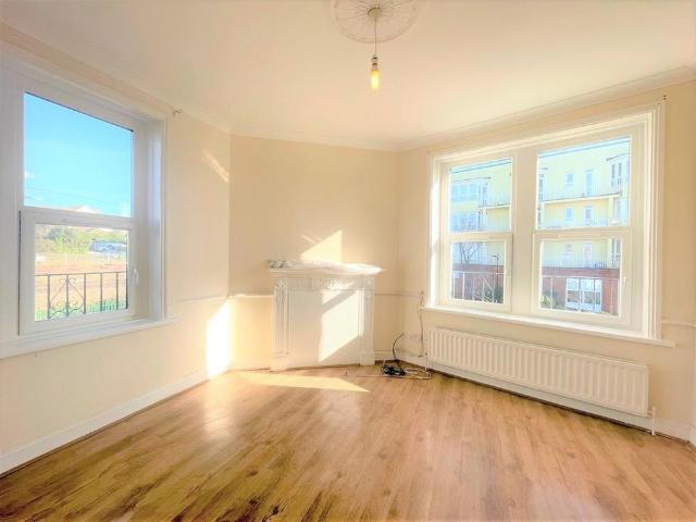 2 bedroom maisonette to rent
