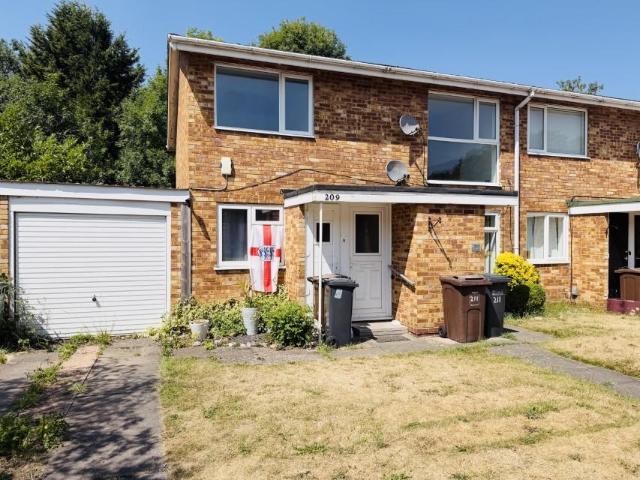 2 bedroom maisonette to rent