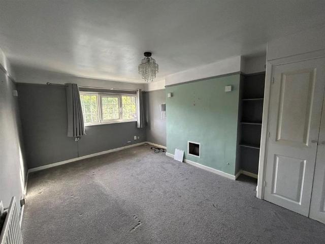 2 bedroom maisonette to rent